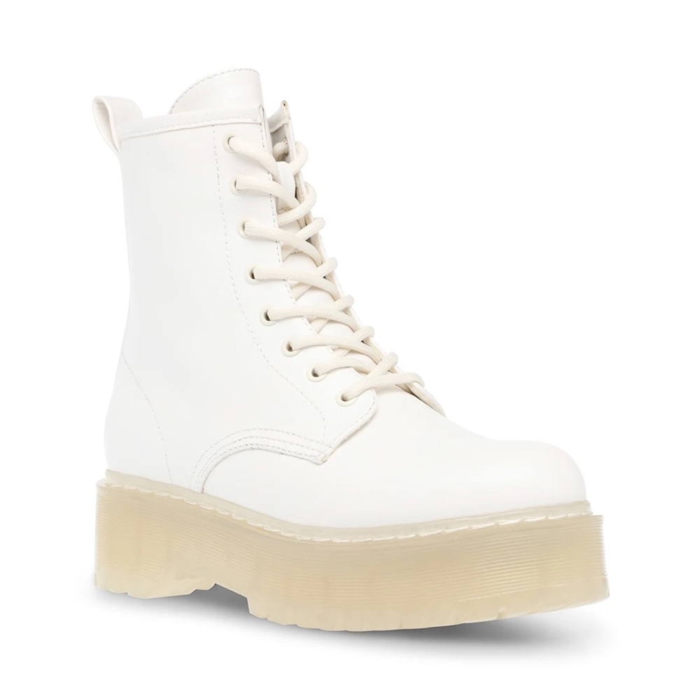 Steve Madden Bettyy White boots